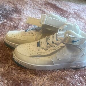 Color changing AF1 high tops